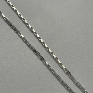 chain square silver