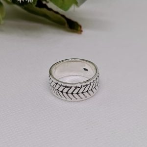 silver leaf pattern ring size 25 for men