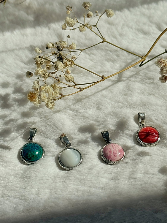 inkas gemstones pendants for woman