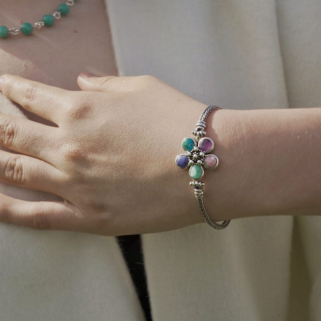 Flowers Five Petals Bracelet for Woman