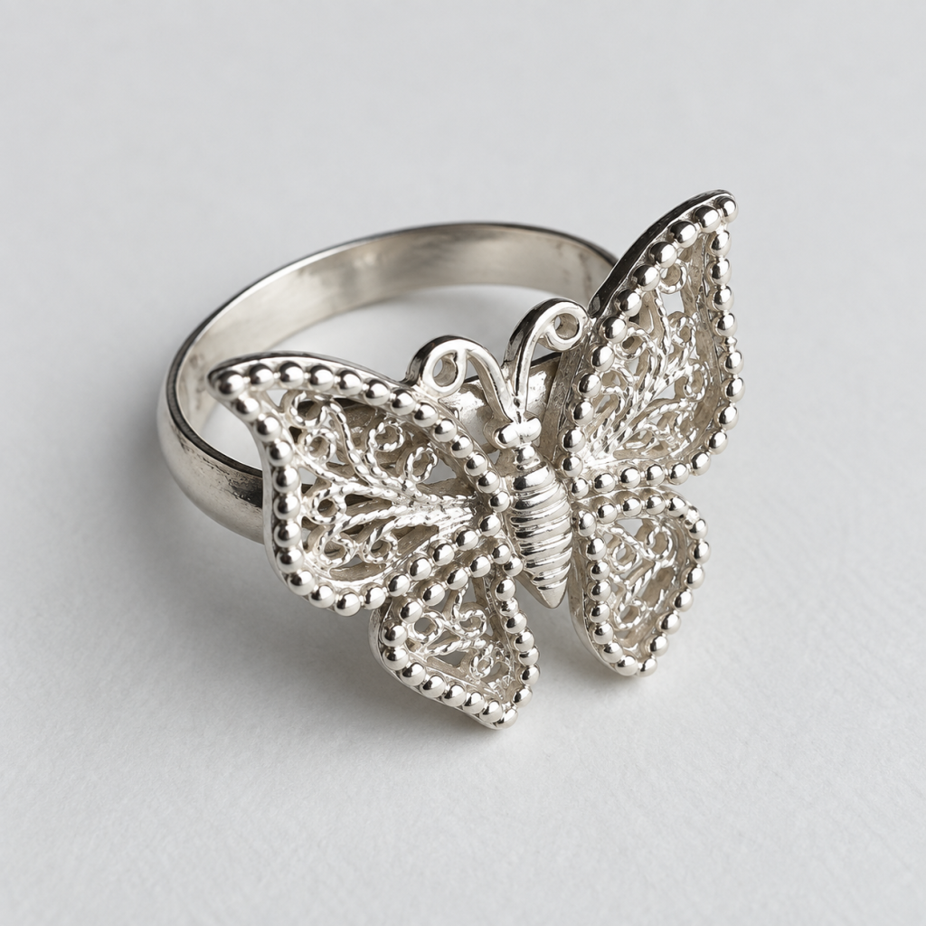 White Buttlerfly Filigree Ring Silver 950